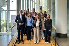 Berufskolleg aus Neuss zu Gast im Landtag